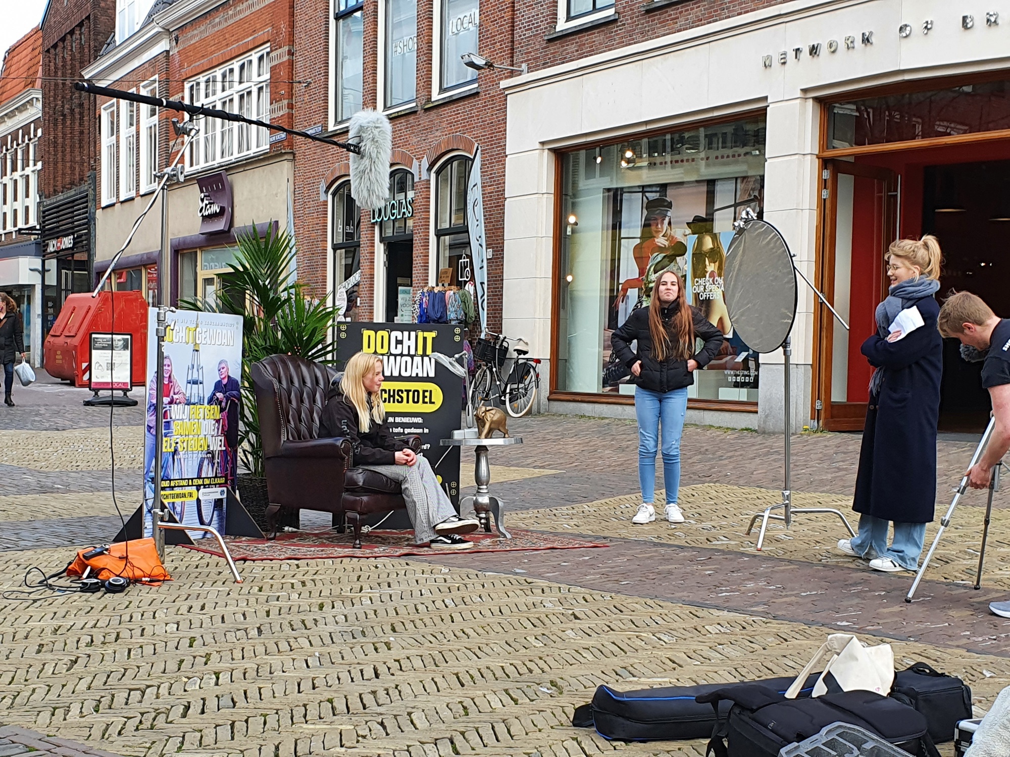DOCHITSTOel Sneek